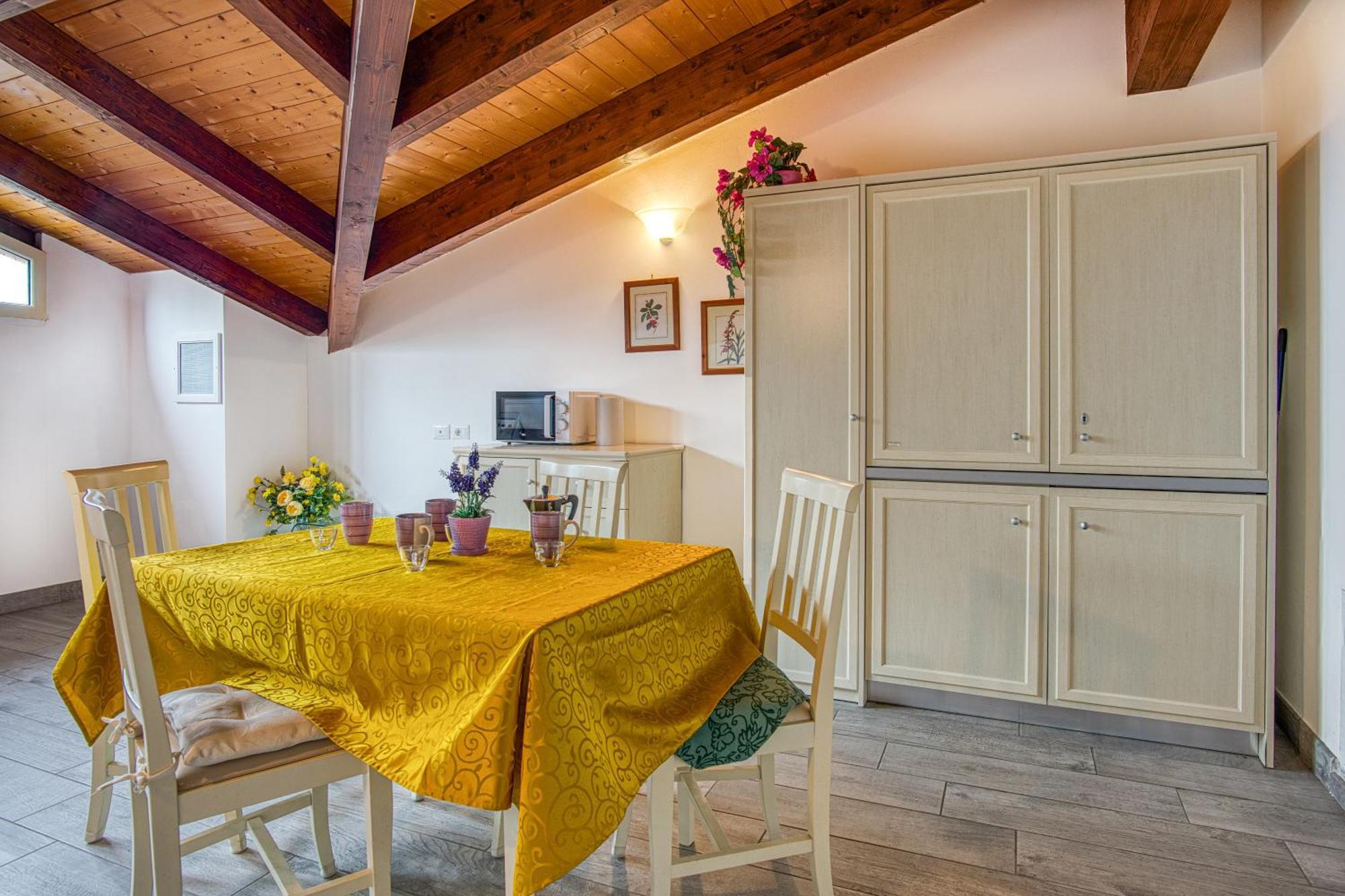 Casavacanzelemore - Casa Zoe Valfabbrica Ngoại thất bức ảnh