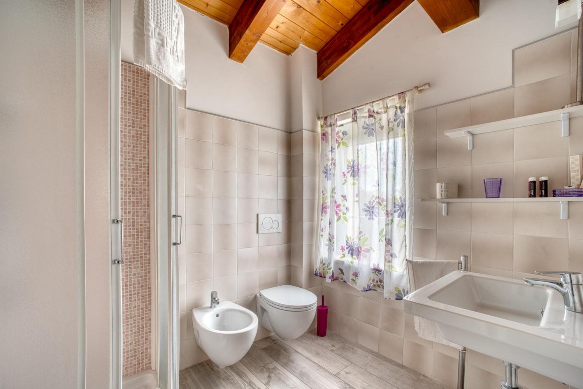 Casavacanzelemore - Casa Zoe Valfabbrica Ngoại thất bức ảnh